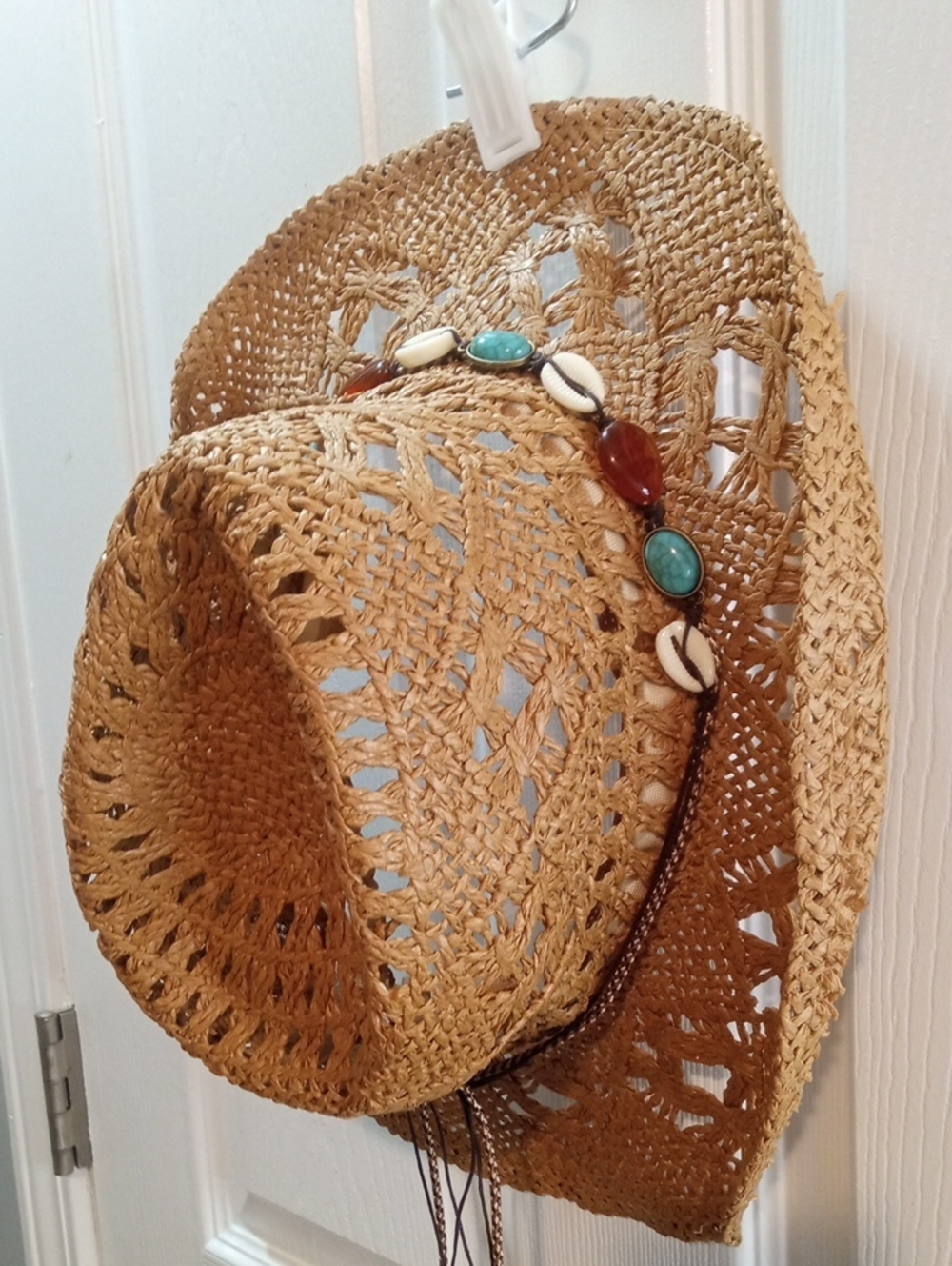 STRAW COWBOY HAT